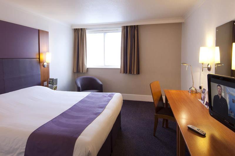 Premier Inn Birmingham Oldbury Oldbury  Exterior photo